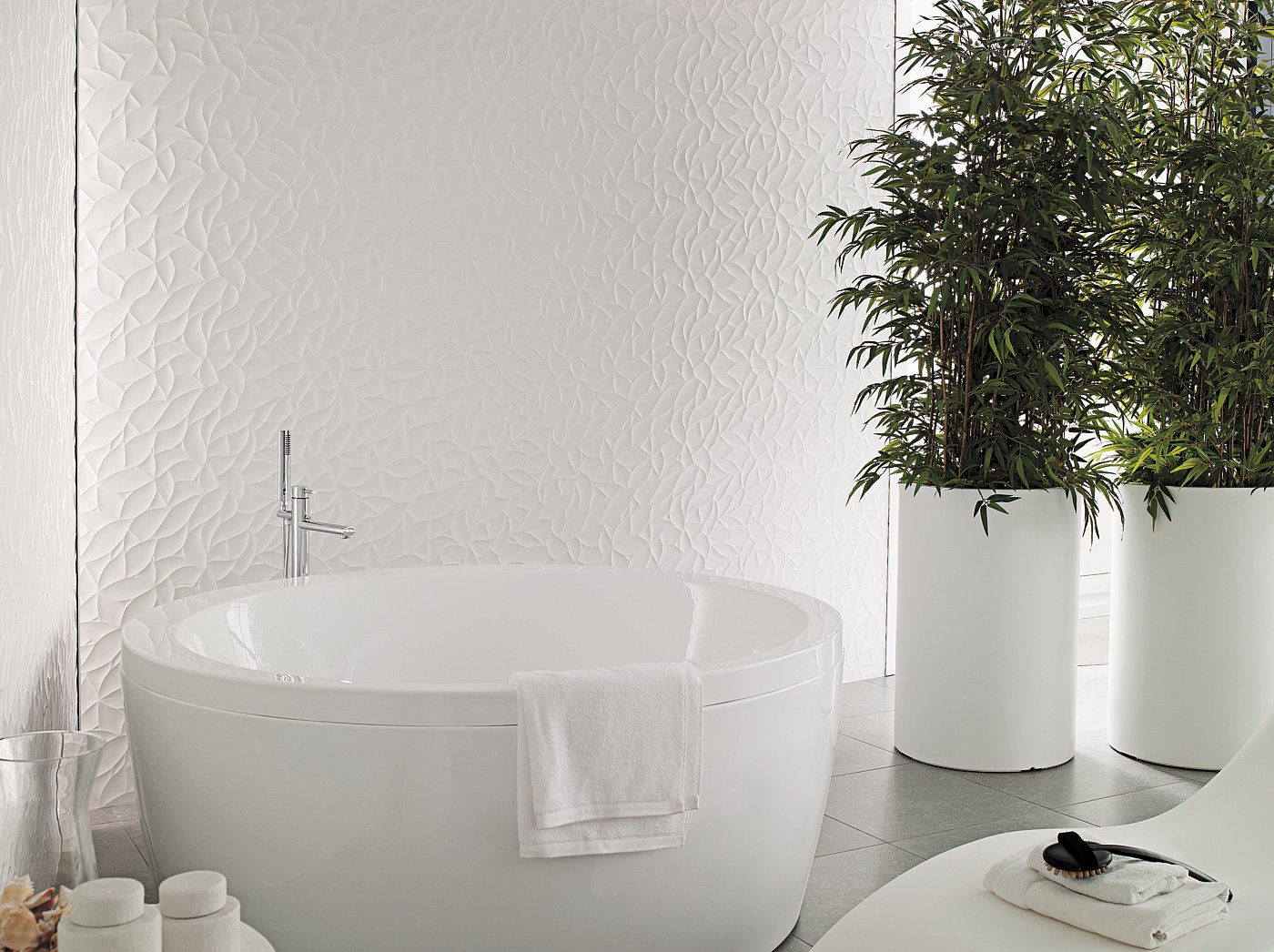 Marmi i Oxo - łazienka Porcelanosa — płytki ścienne