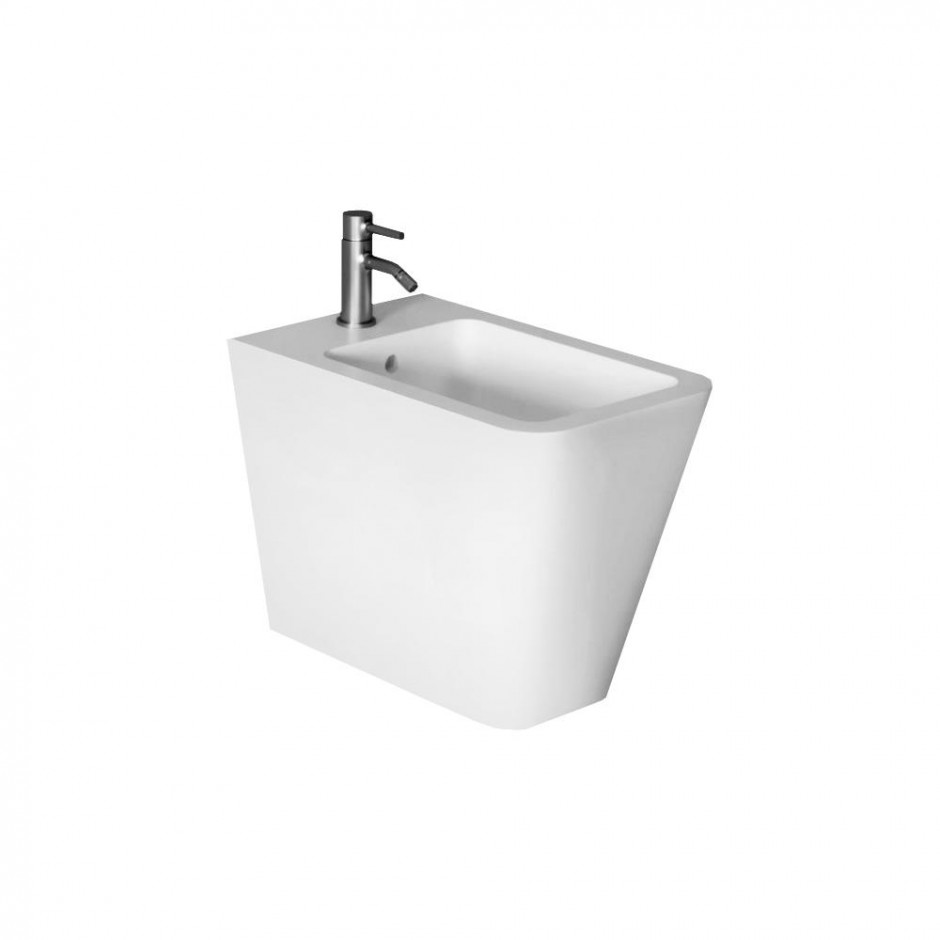 biały bidet