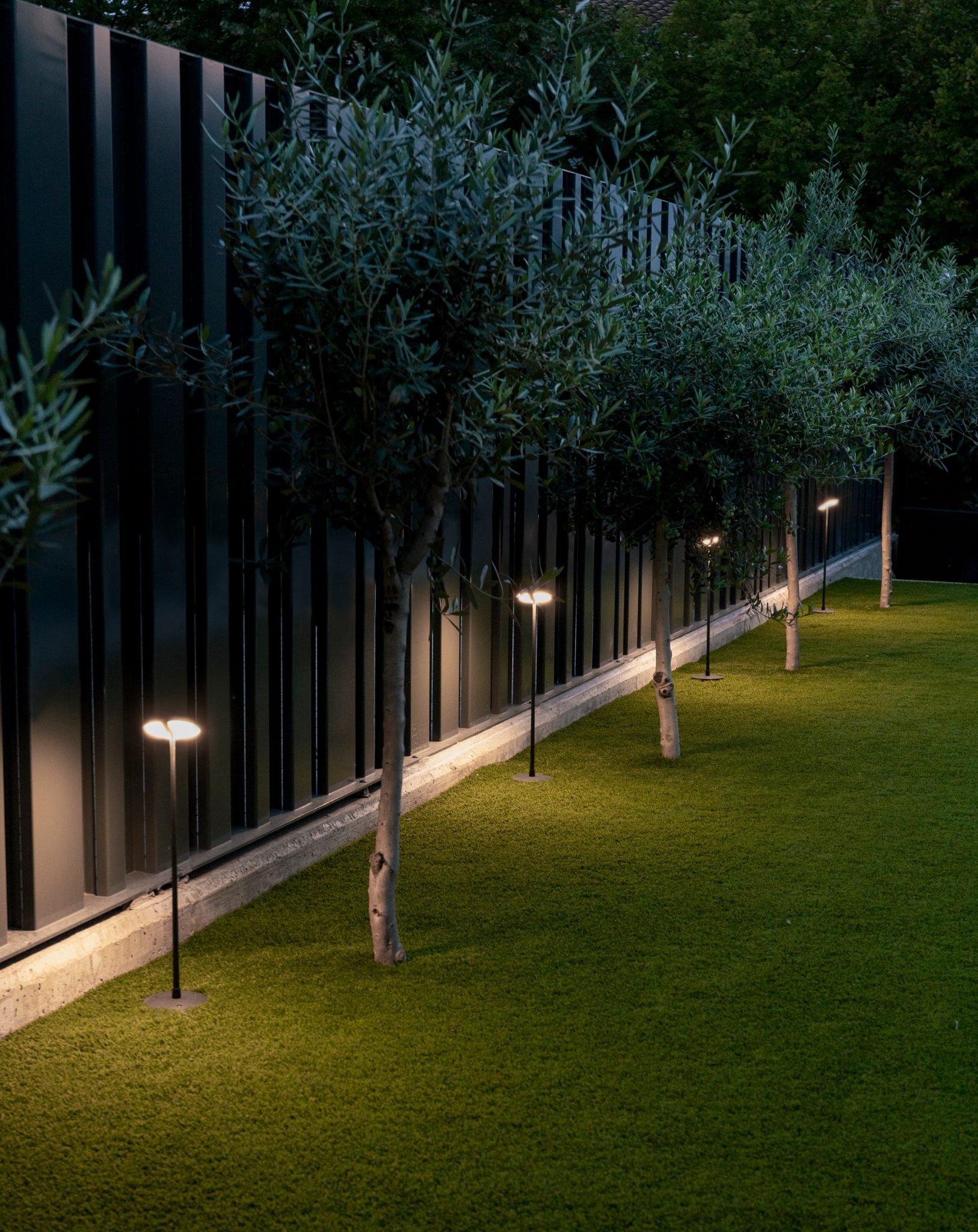 Invisible outdoor