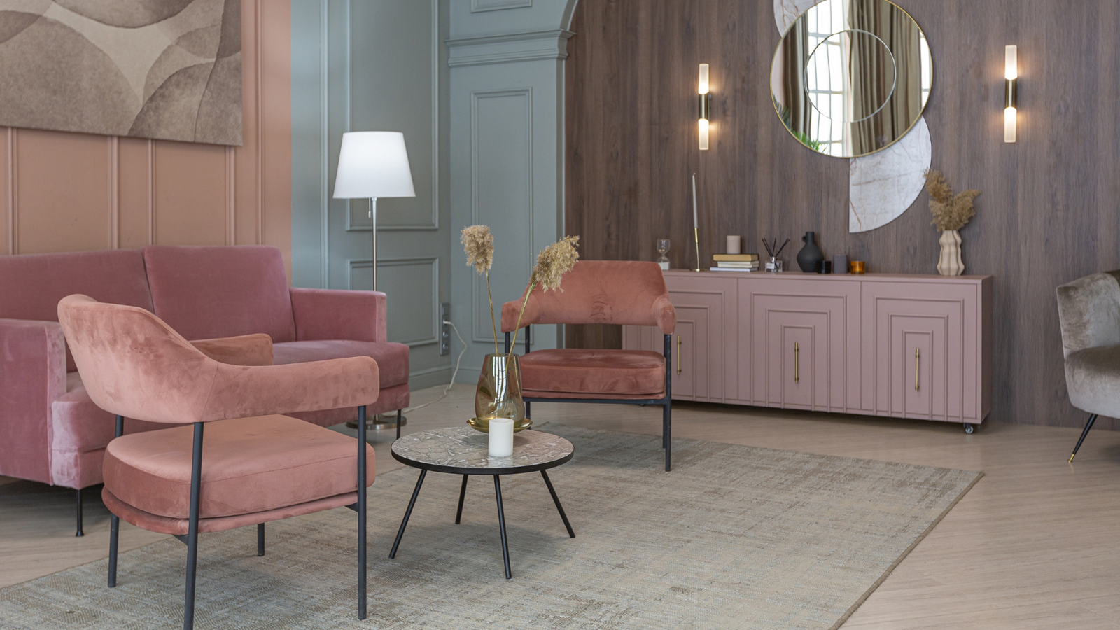Salon w kolorze Millennial Pink- jak urządzić?